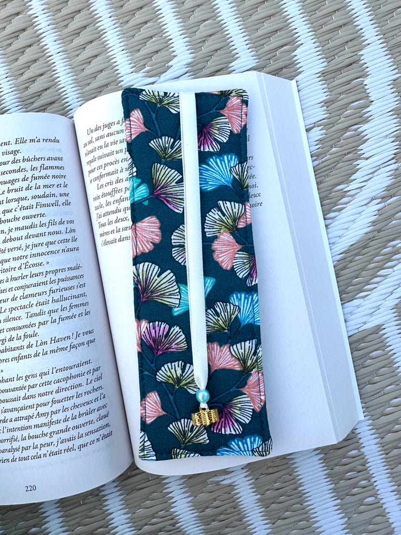 Marques pages en tissu