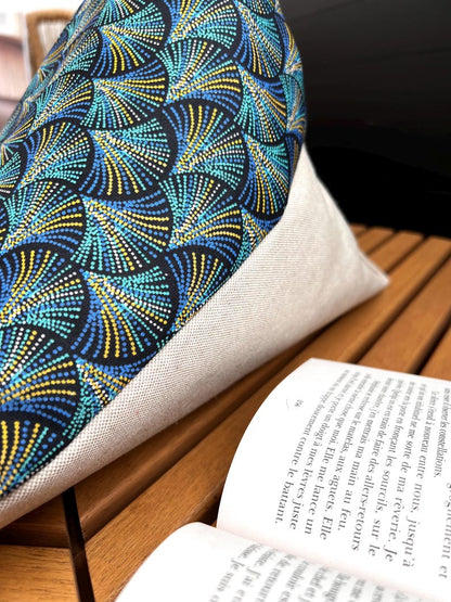 Coussin de lecture Wax