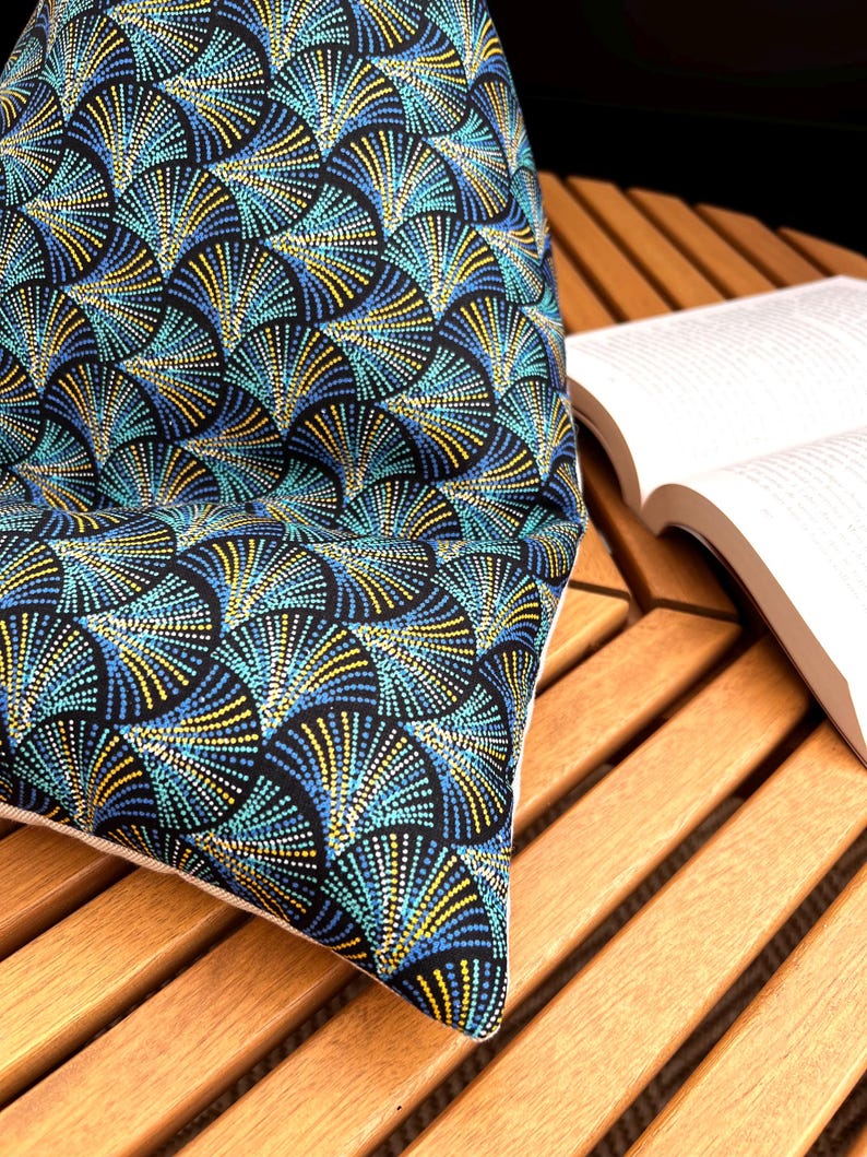 Coussin de lecture Wax