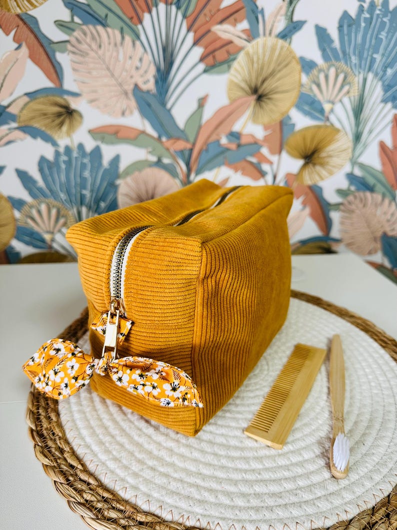 Trousse de toilette en velours Louise