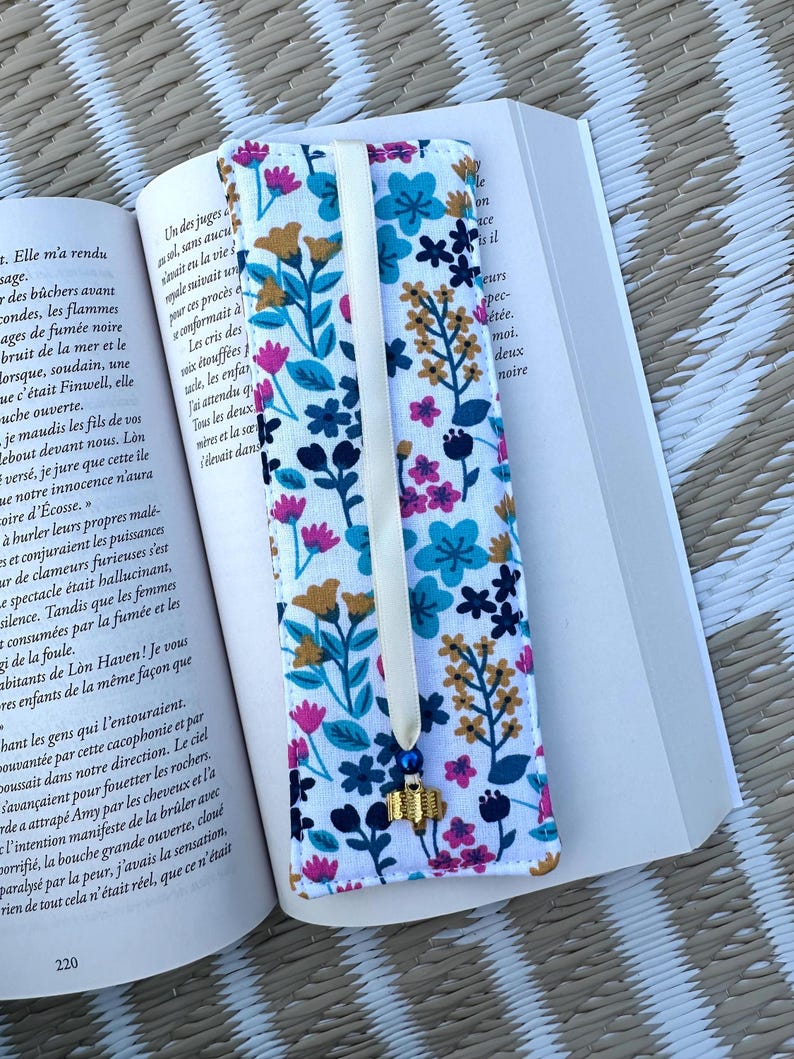Marques pages en tissu