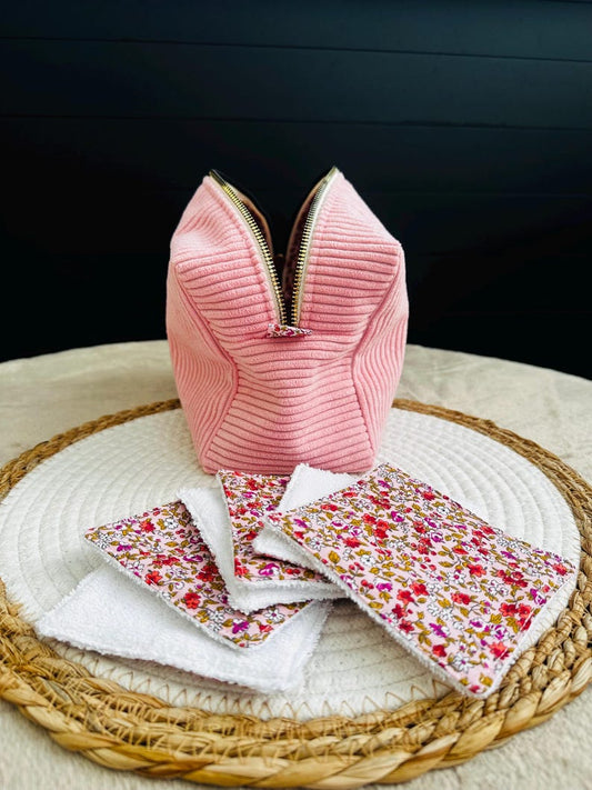 Trousse de toilette en velours