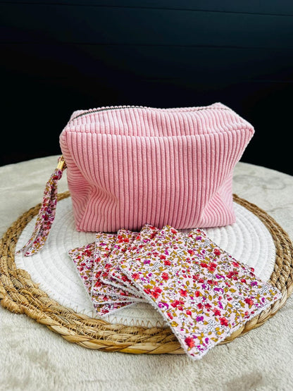 Trousse de toilette en velours