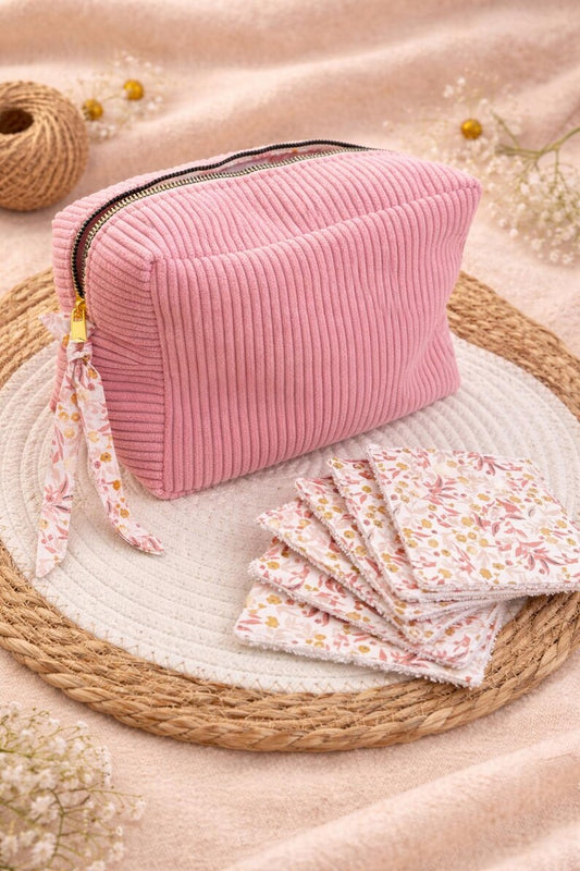 Trousse de toilette en velours
