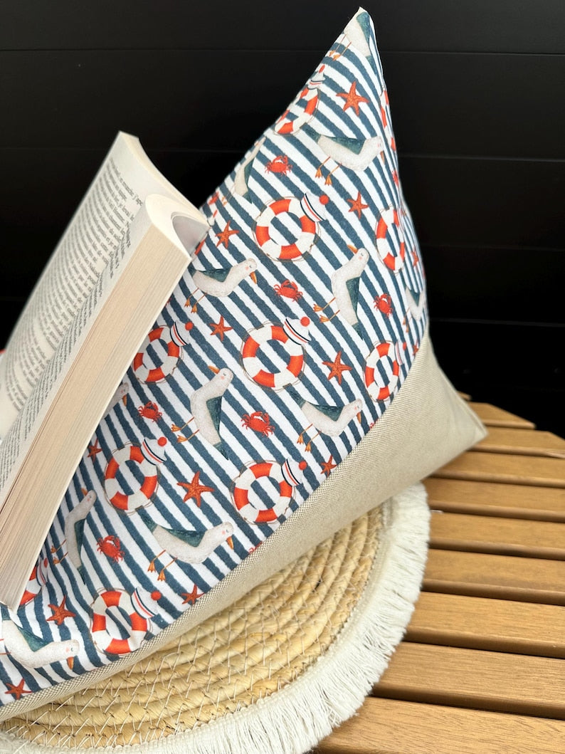 Coussin de lecture Mouettes
